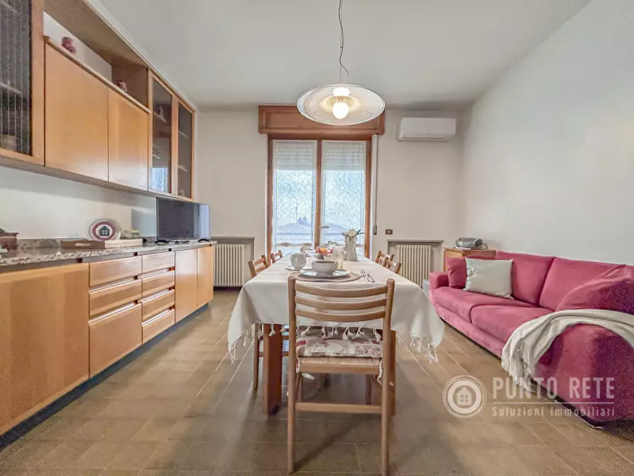 Immagine 17 di Appartamento in vendita  in Via Umbria a Bussolengo