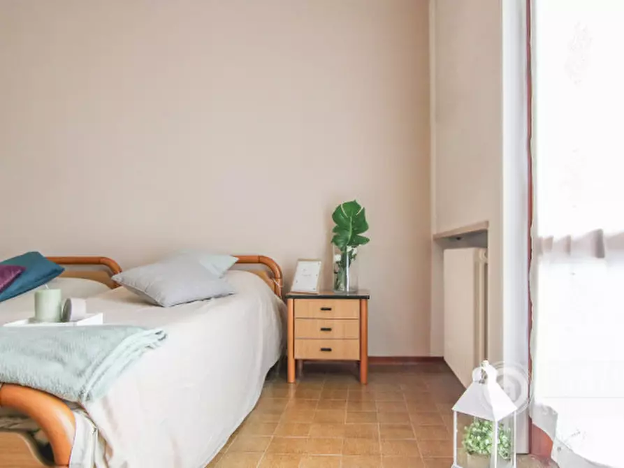 Immagine 31 di Appartamento in vendita  in Via Umbria a Bussolengo