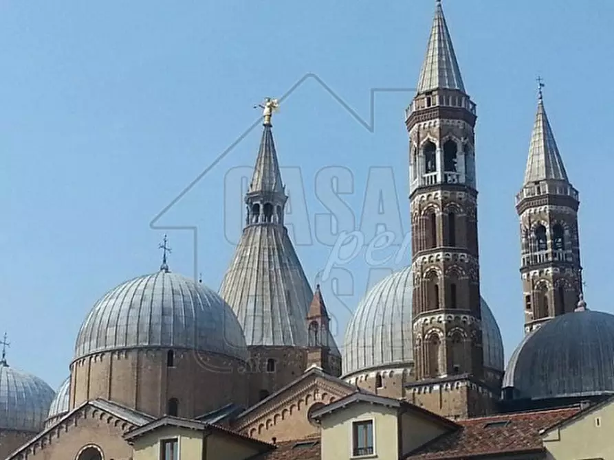 Immagine 2 di Appartamento in vendita  in via Gattamelata a Padova