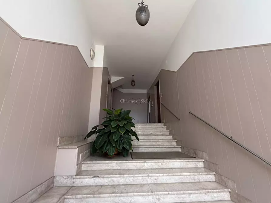 Immagine 3 di Appartamento in vendita  in Via Sant'Antonio a Modica