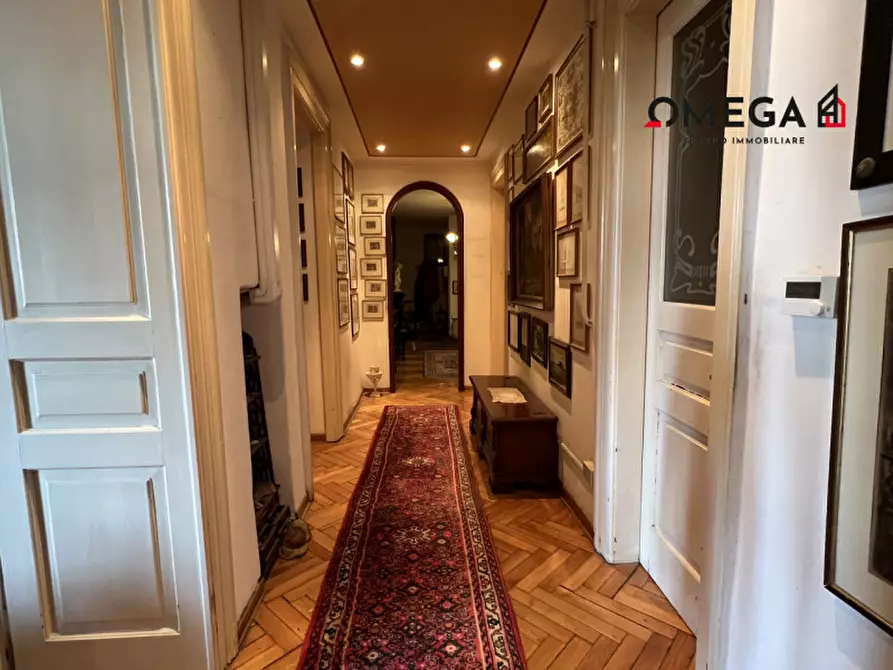 Immagine 5 di Appartamento in vendita  in riva Grumula 6 a Trieste