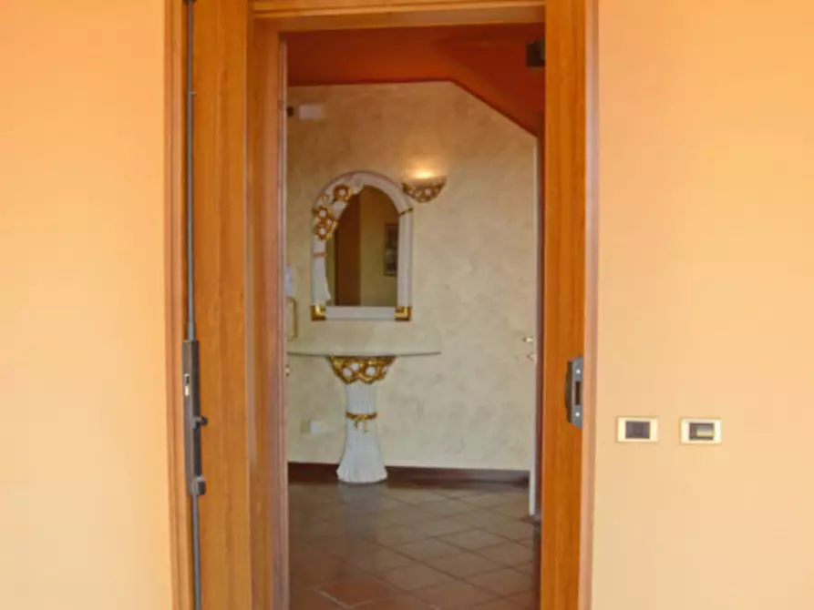 Immagine 5 di Casa bifamiliare in vendita  in TEZZE SUL BRENTA VIA CAMPAGNARI a Tezze Sul Brenta