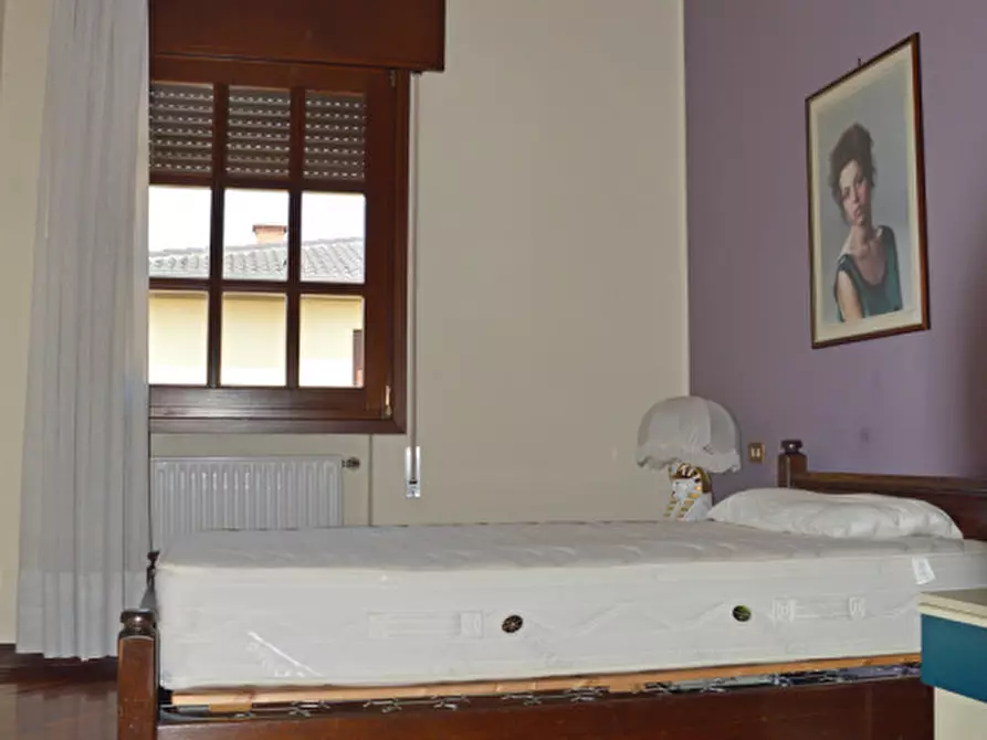 Immagine 19 di Casa bifamiliare in vendita  in TEZZE SUL BRENTA VIA CAMPAGNARI a Tezze Sul Brenta