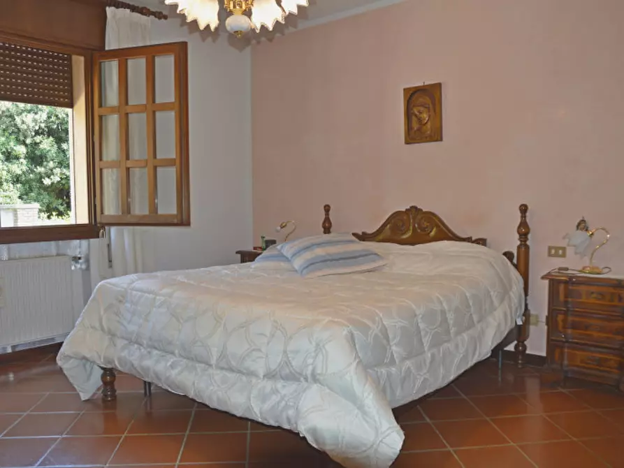 Immagine 23 di Casa bifamiliare in vendita  in TEZZE SUL BRENTA VIA CAMPAGNARI a Tezze Sul Brenta