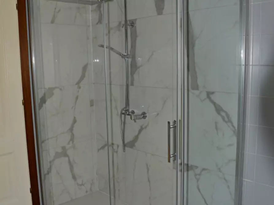 Immagine 41 di Casa bifamiliare in vendita  in TEZZE SUL BRENTA VIA CAMPAGNARI a Tezze Sul Brenta