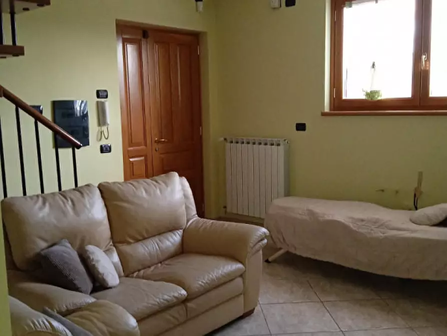 Immagine 14 di Villa in vendita  in Via Campitelli a Marsico Nuovo