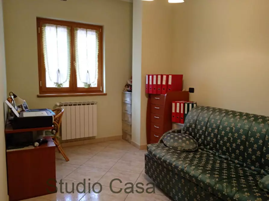 Immagine 19 di Villa in vendita  in Via Campitelli a Marsico Nuovo