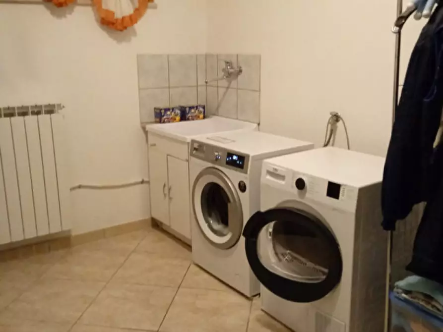 Immagine 23 di Villa in vendita  in Via Campitelli a Marsico Nuovo