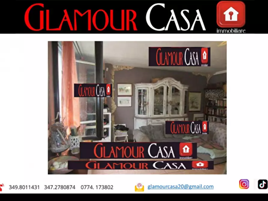 Immagine 3 di Casa bifamiliare in vendita  in Via Caldarola a Roma