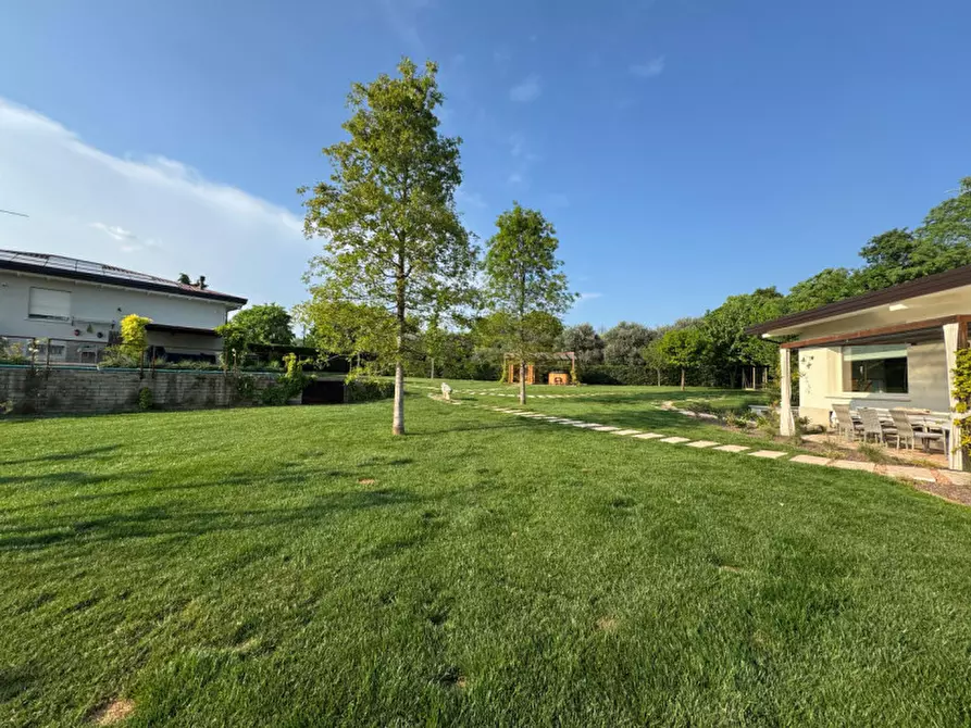 Immagine 15 di Villa in vendita  in vai marziale cerutti a Lonato del Garda