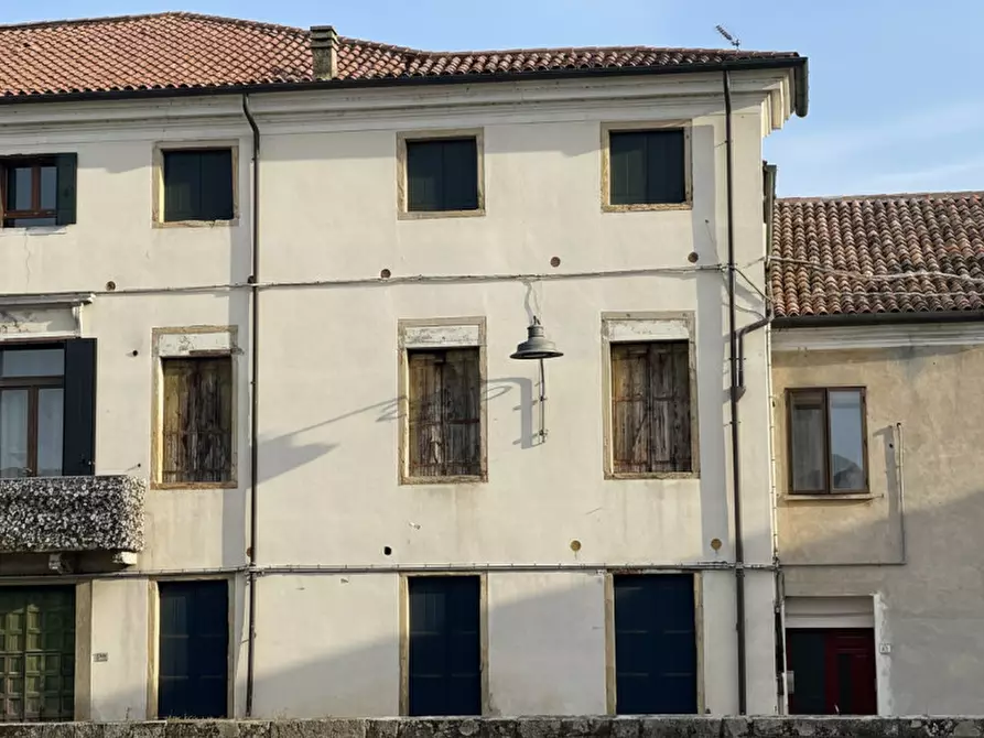 Immagine 4 di Appartamento in vendita  in VIA MAGGIORE n. 60 a Battaglia Terme