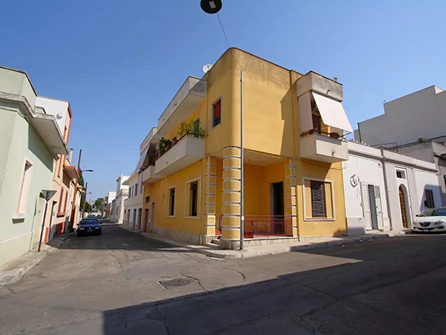 Immagine 5 di Villetta a schiera in vendita  in Via Torino a Parabita