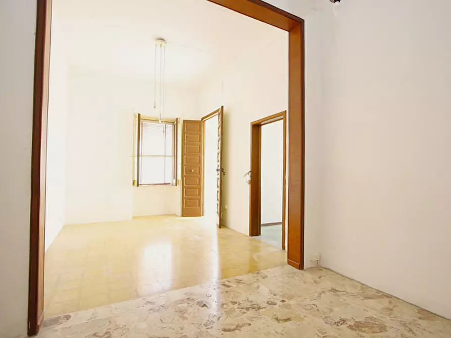 Immagine 29 di Villetta a schiera in vendita  in Via Torino a Parabita