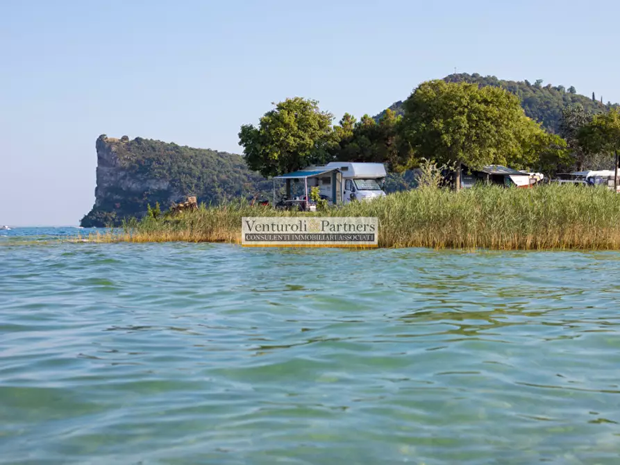 Immagine 11 di Appartamento in vendita  in Via Rovaroli a Manerba Del Garda