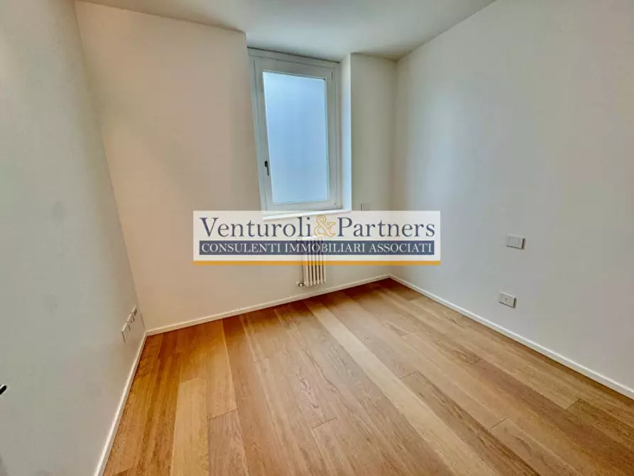 Immagine 16 di Appartamento in vendita  in via al vittoriale a Gardone Riviera