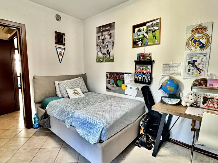 Immagine 11 di Appartamento in vendita  in Via Nando Pesci a Medesano