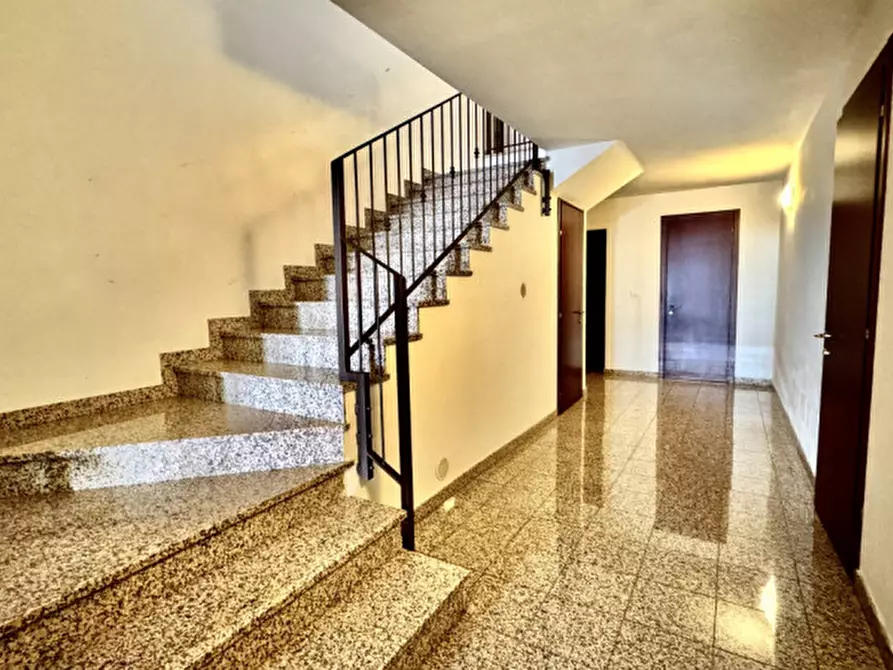 Immagine 16 di Appartamento in vendita  in Via Nando Pesci a Medesano