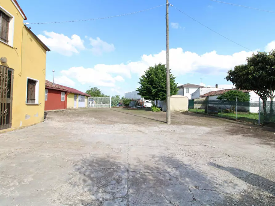 Immagine 14 di Rustico / casale in vendita  in Via Campestrin 9 a Monselice