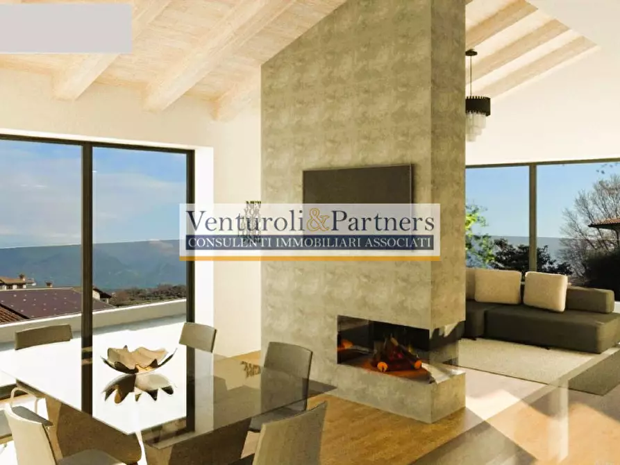 Immagine 5 di Villa in vendita  in Via Girasole a Soiano Del Lago