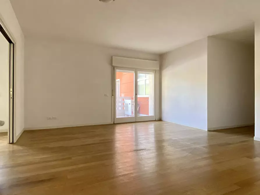 Immagine 3 di Appartamento in vendita  in Via Gerolamo Egidio di Velo, 30 a Vicenza