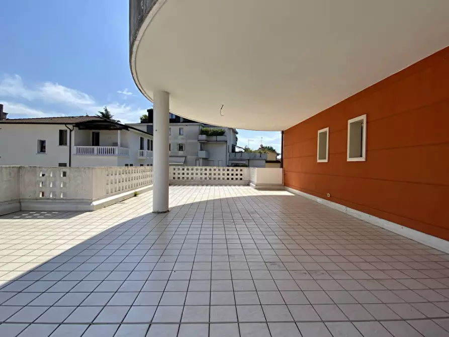 Immagine 8 di Appartamento in vendita  in Via Gerolamo Egidio di Velo, 30 a Vicenza