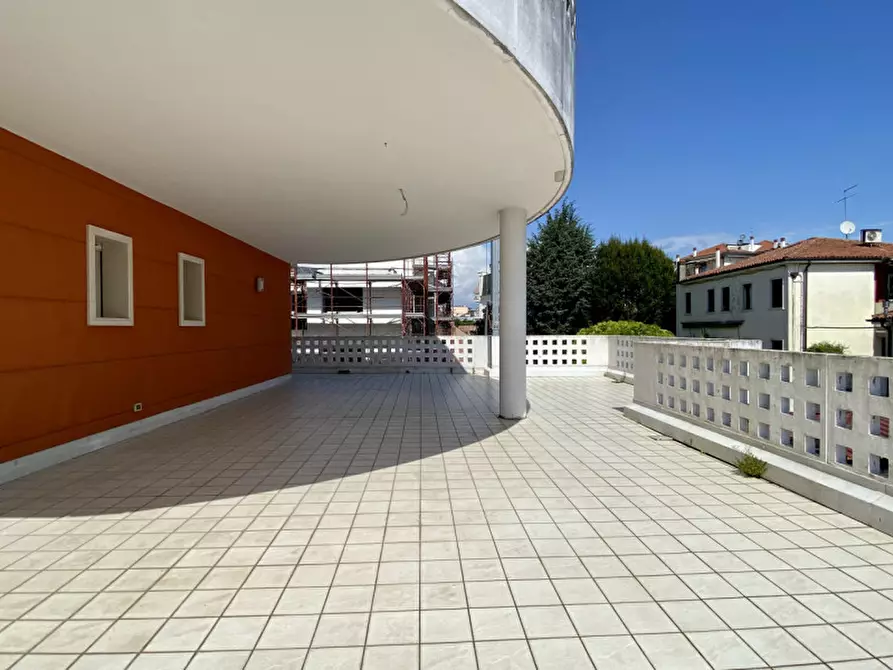 Immagine 10 di Appartamento in vendita  in Via Gerolamo Egidio di Velo, 30 a Vicenza
