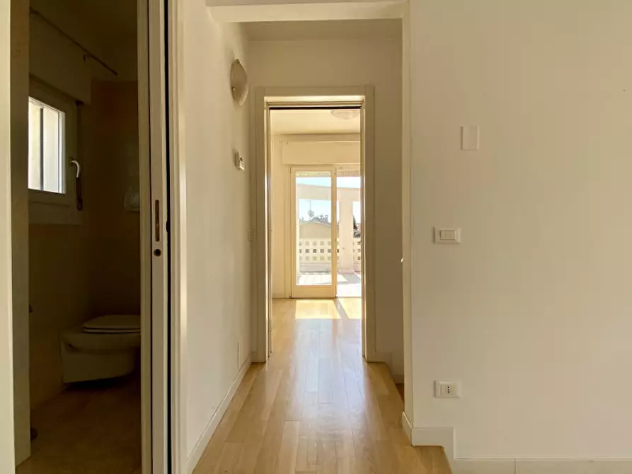 Immagine 13 di Attico in vendita  in Via Gerolamo Egidio di Velo, 30 a Vicenza