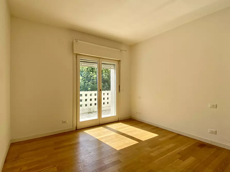 Immagine 24 di Attico in vendita  in Via Gerolamo Egidio di Velo, 30 a Vicenza