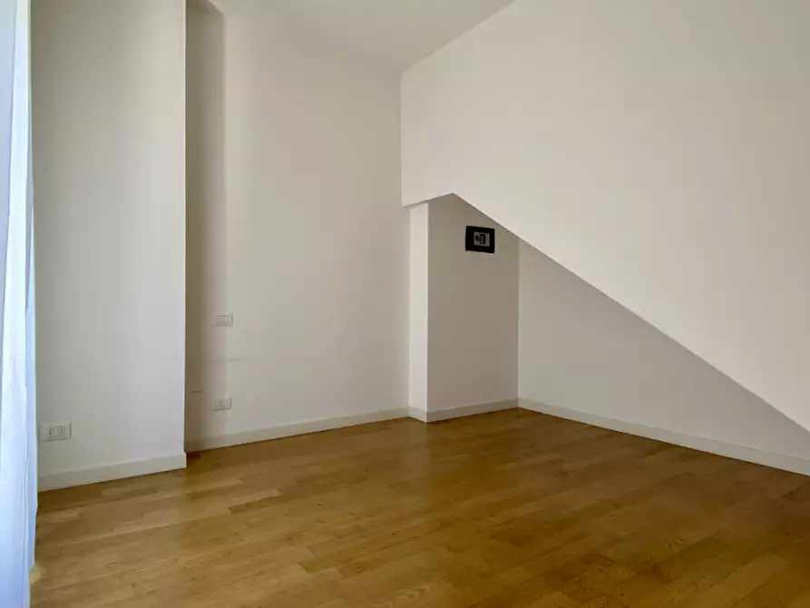 Immagine 35 di Attico in vendita  in Via Gerolamo Egidio di Velo, 30 a Vicenza