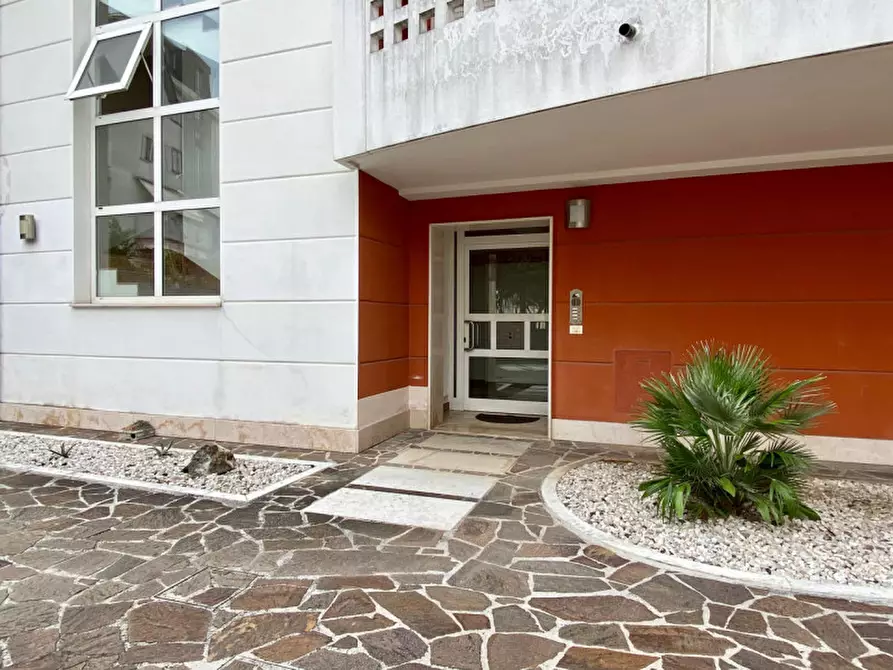 Immagine 41 di Attico in vendita  in Via Gerolamo Egidio di Velo, 30 a Vicenza