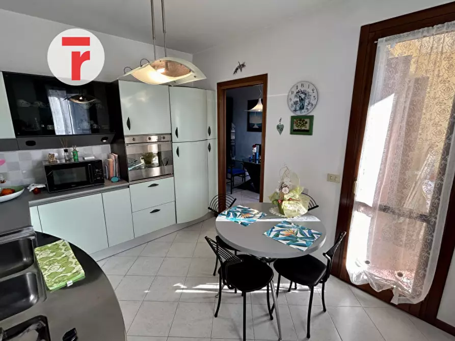 Immagine 8 di Villetta a schiera in vendita  in Via Alessandro Volta a Cadoneghe