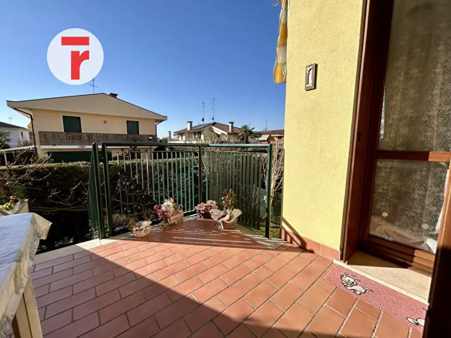 Immagine 10 di Villetta a schiera in vendita  in Via Alessandro Volta a Cadoneghe