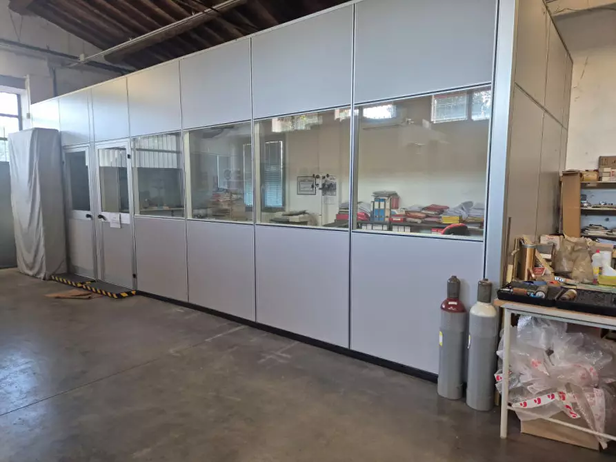 Immagine 4 di Laboratorio in affitto  in Via Carnia a Verona