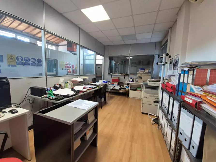 Immagine 6 di Laboratorio in affitto  in Via Carnia a Verona