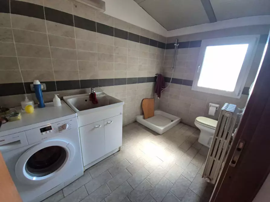 Immagine 12 di Laboratorio in affitto  in Via Carnia a Verona