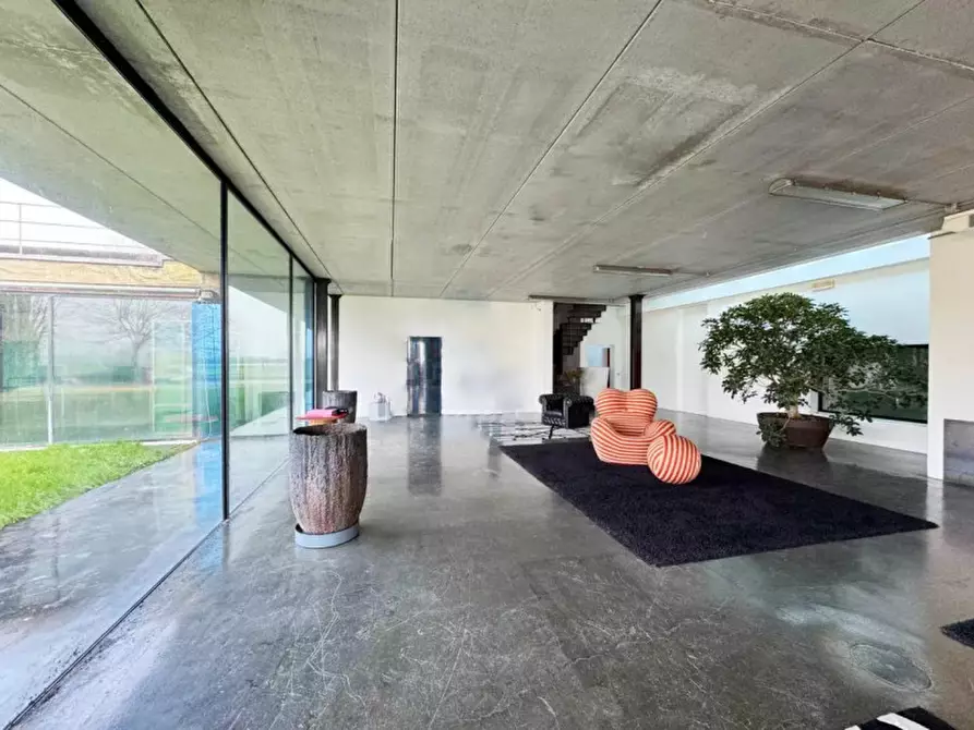 Immagine 1 di Ufficio in affitto  in via levadello a Castiglione Delle Stiviere