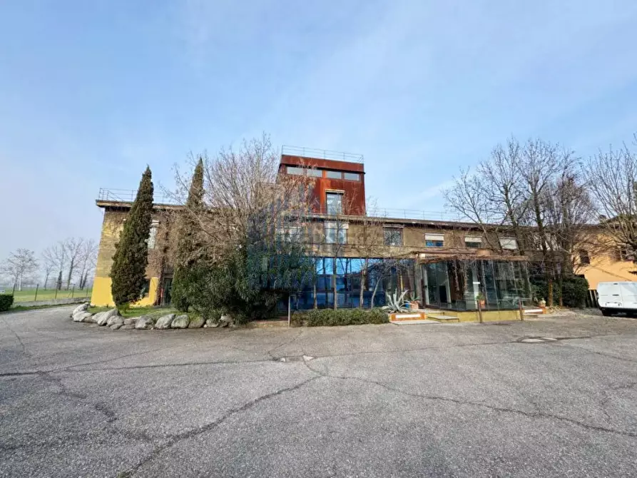 Immagine 8 di Ufficio in affitto  in via levadello a Castiglione Delle Stiviere