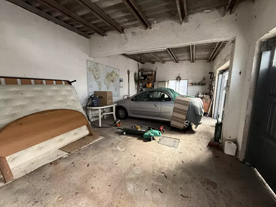 Immagine 25 di Casa indipendente in vendita  in Via Marziale Cerutti a Lonato del Garda