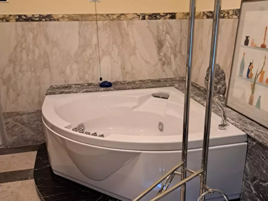 Immagine 8 di Villa in vendita  in Via Annibale da Bassano a Padova