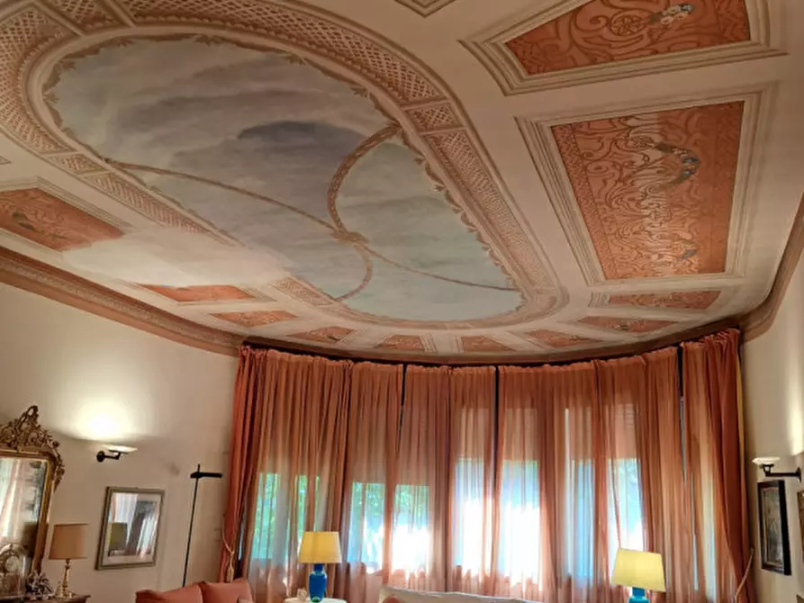 Immagine 34 di Villa in vendita  in Via Annibale da Bassano a Padova