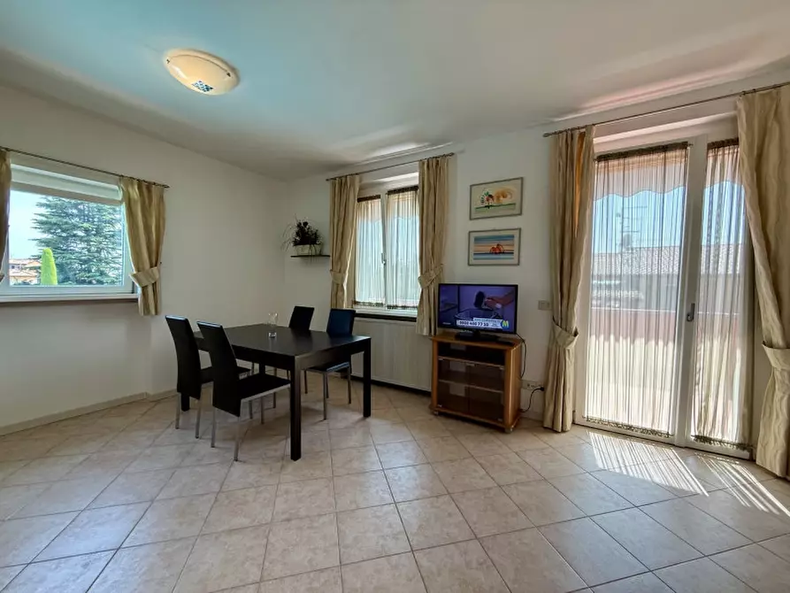Immagine 4 di Appartamento in affitto  in Via Arturo Toscanini a Lazise