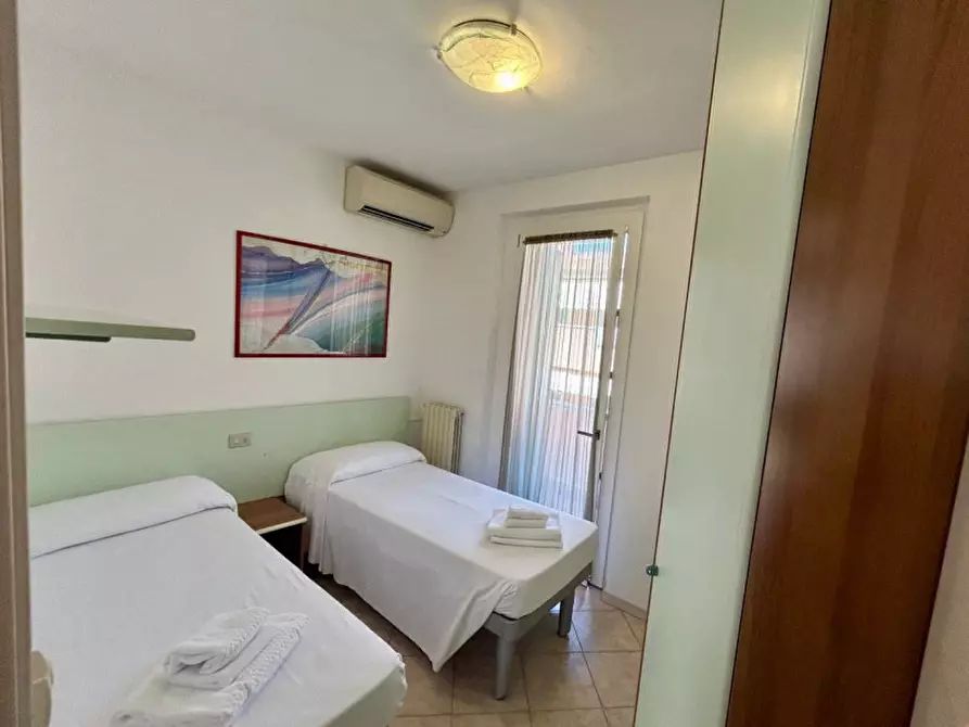 Immagine 12 di Appartamento in affitto  in Via Arturo Toscanini a Lazise