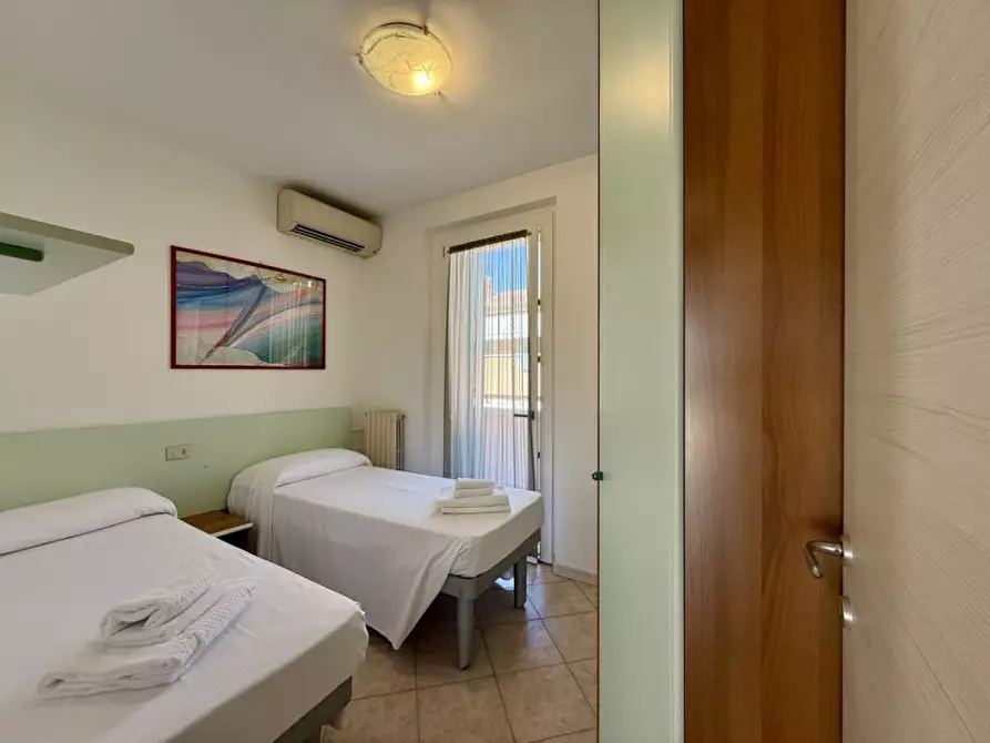 Immagine 15 di Appartamento in affitto  in Via Arturo Toscanini a Lazise