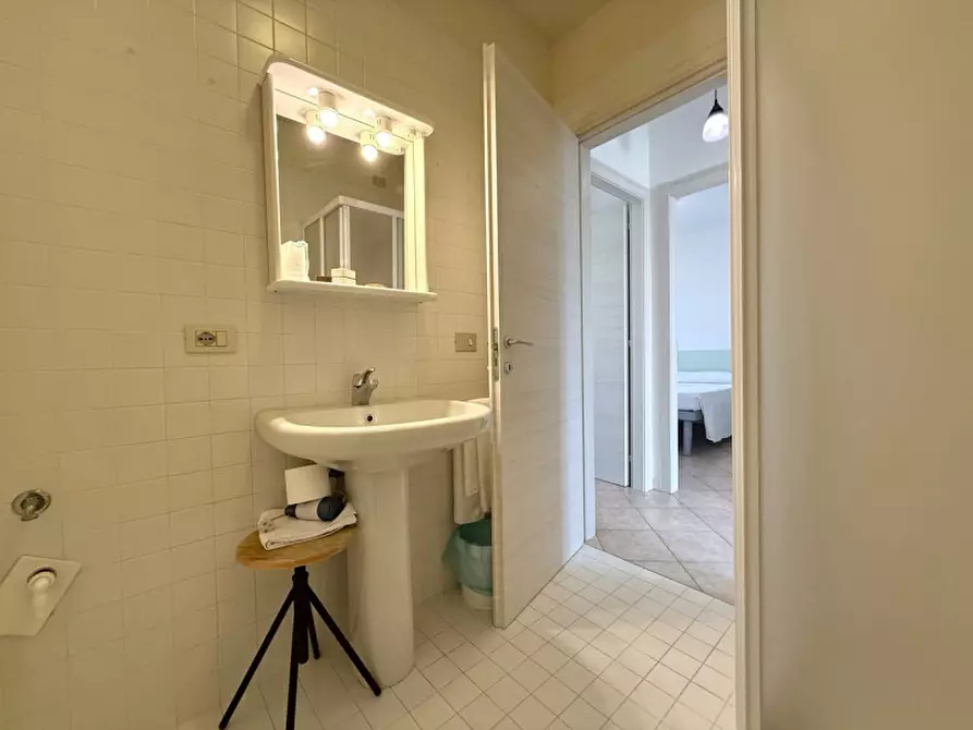 Immagine 17 di Appartamento in affitto  in Via Arturo Toscanini a Lazise