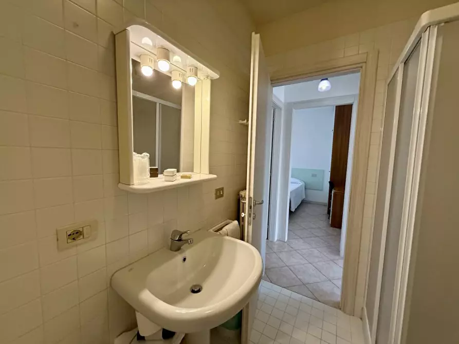 Immagine 19 di Appartamento in affitto  in Via Arturo Toscanini a Lazise