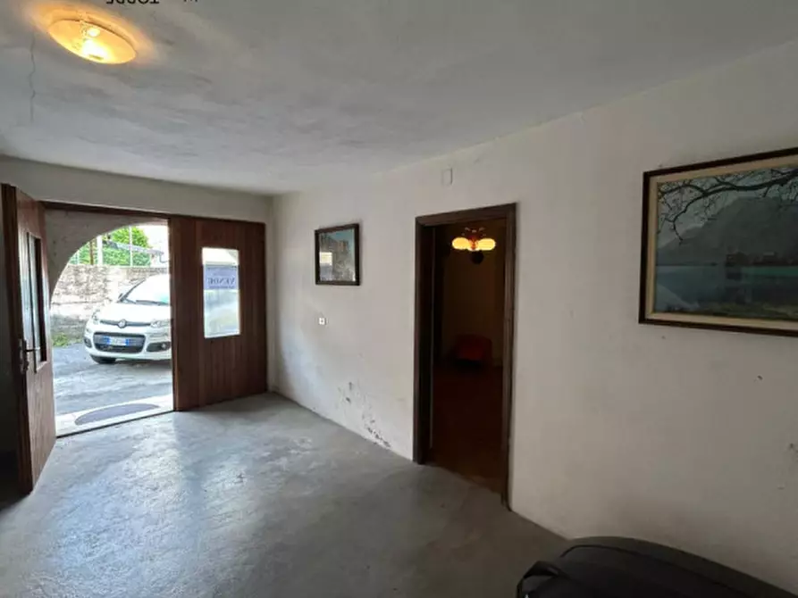 Immagine 19 di Villetta a schiera in vendita  in via scanna a Livo