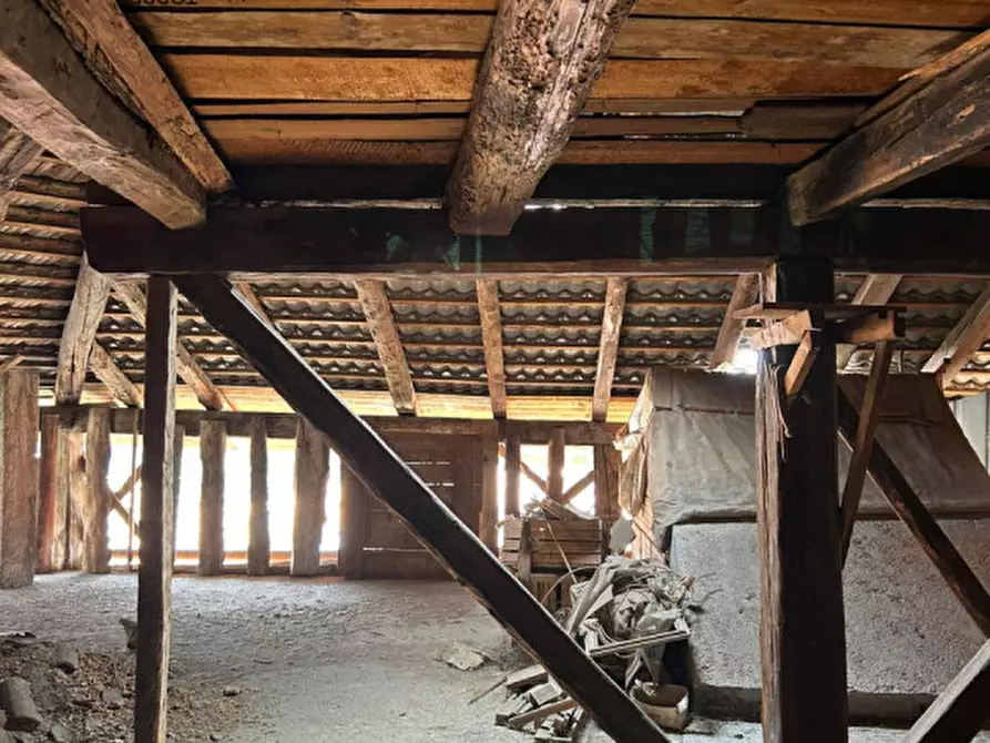 Immagine 46 di Villetta a schiera in vendita  in via scanna a Livo