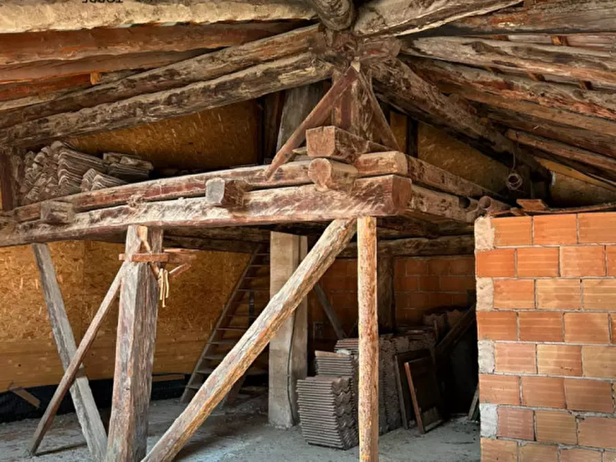 Immagine 47 di Villetta a schiera in vendita  in via scanna a Livo