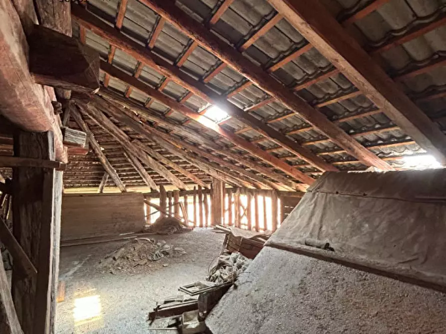 Immagine 48 di Villetta a schiera in vendita  in via scanna a Livo