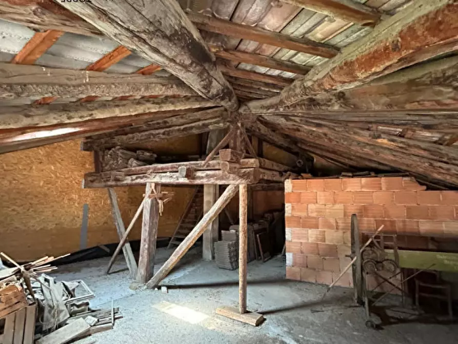 Immagine 51 di Villetta a schiera in vendita  in via scanna a Livo